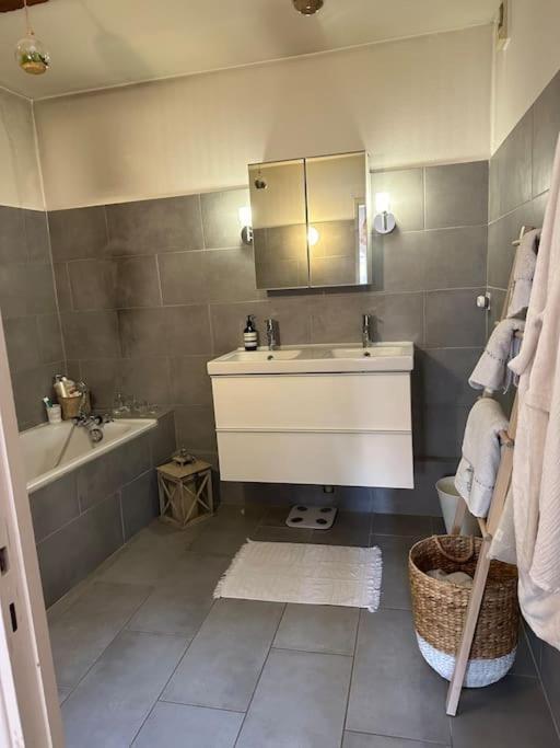 Appartement Carmes, Hypercentre تولوز المظهر الخارجي الصورة